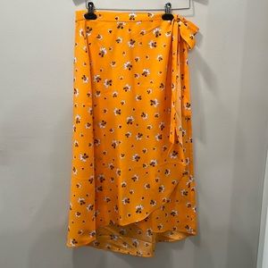 NWOT Loft orange floral wrap skirt. Size 10. Perfect condition!